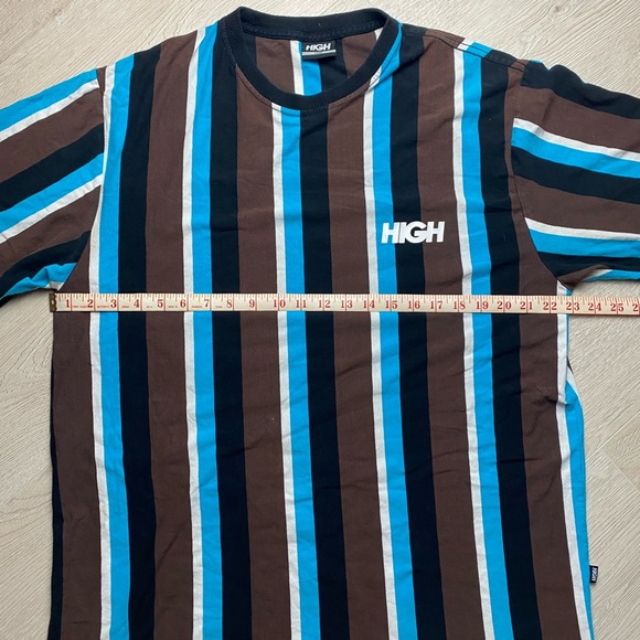 ‘HIGH’ Vertical Striped T-Shirt - Picture 9 of 9